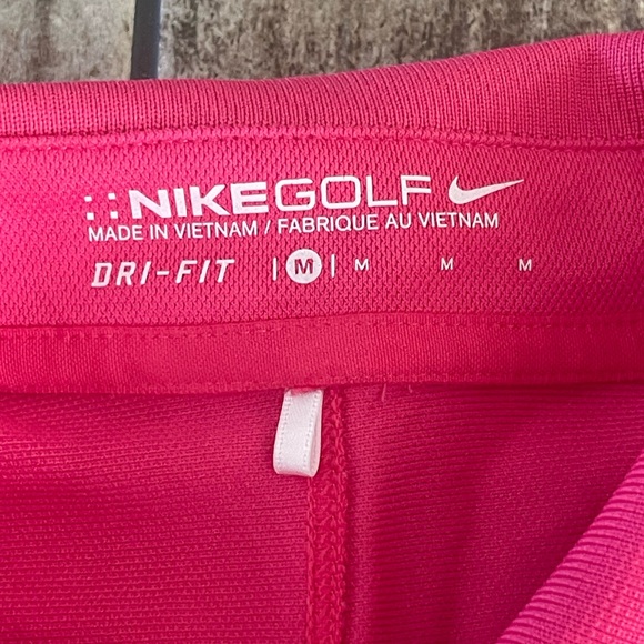 🩷NIKE GOLF Dri-Fit Women’s Hot Pink Shirt Size M🩷 - Picture 5 of 9